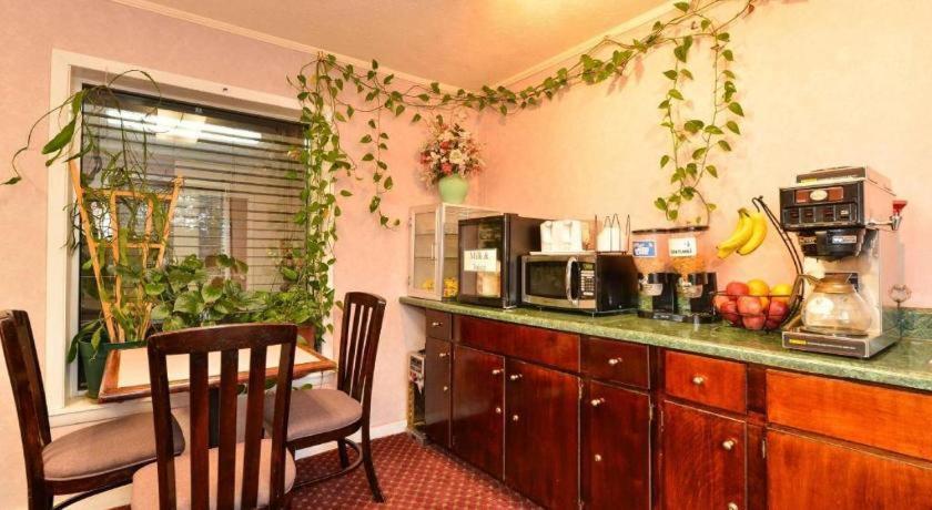 America's Best Value Inn Heflin Exterior foto